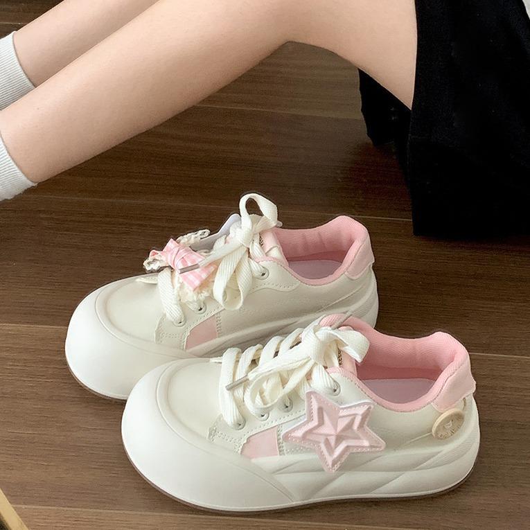Fashion Commuter Round Head Heightened Platform White Shoes Women's 2024 New Popular Versatile Sports and Leisure Board Shoes