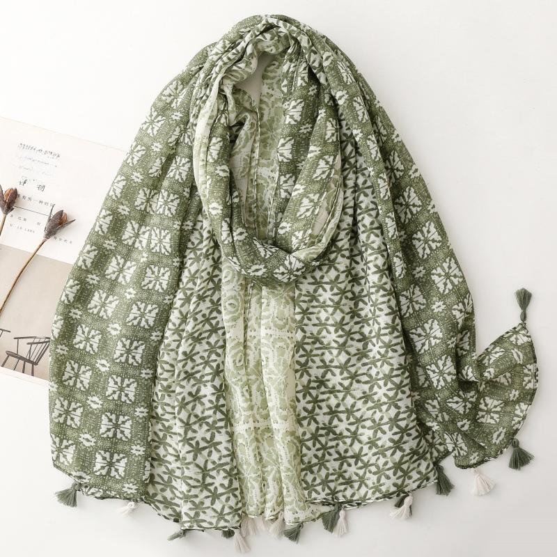 Spring and Summer Cotton and Linen Scarf with Celebrity Style Geometric Style Tassel Scarf Warm Shawl