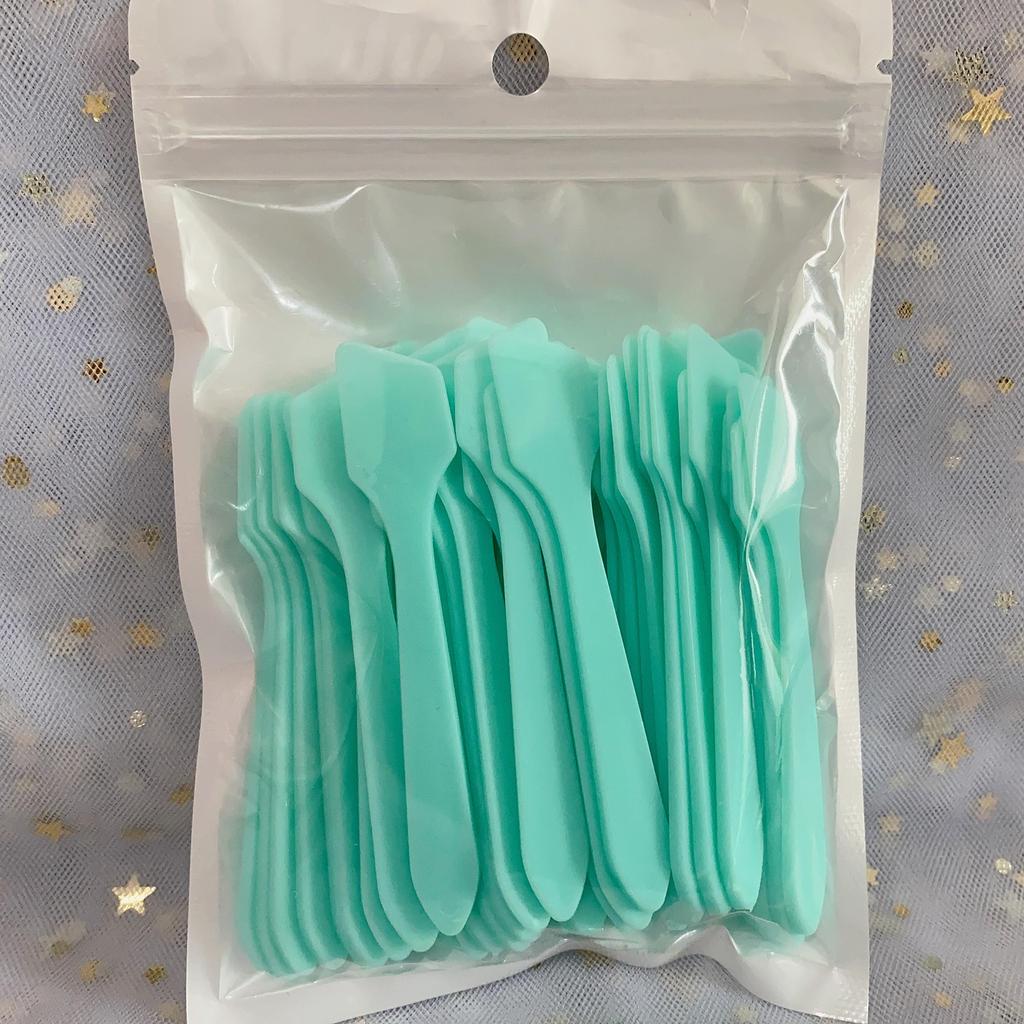 50 Pcs Plastic Spatula Set, 4 Colors 8.2x1.5cm Cosmetic Mixing Paddles for Creams Face Mask Makeup
