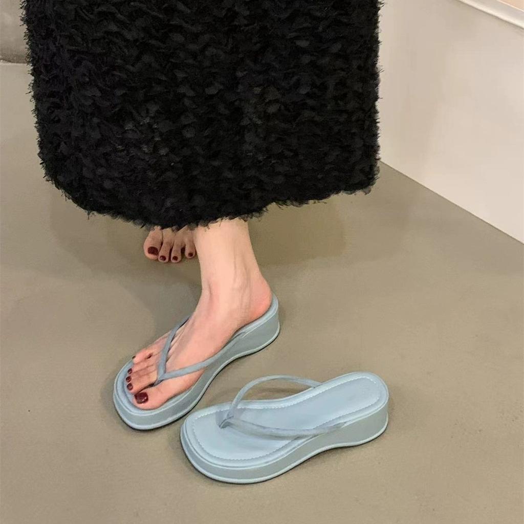 Wedge Heel Heightened Pinch Flip-flops Fairy Shoes 2025 New Summer Outer Wear Holiday Thick-soled Sandals