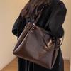Commuter Versatile Underarm Large Capacity Bag Women's Trendy Retro Fashion Tote Shoulder Bag