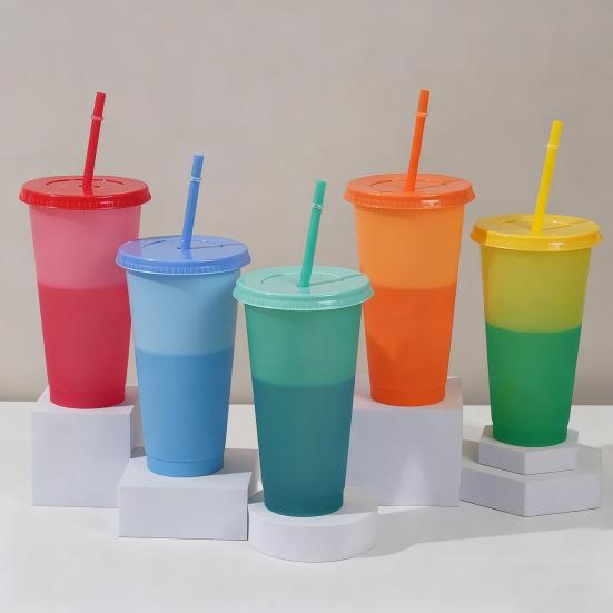 Color Changing Plastic Tumbler with Straw 24oz Reusable Cold Water Cup Leak-Proof Stackable Drinkware for Indoor Outdoor Use
