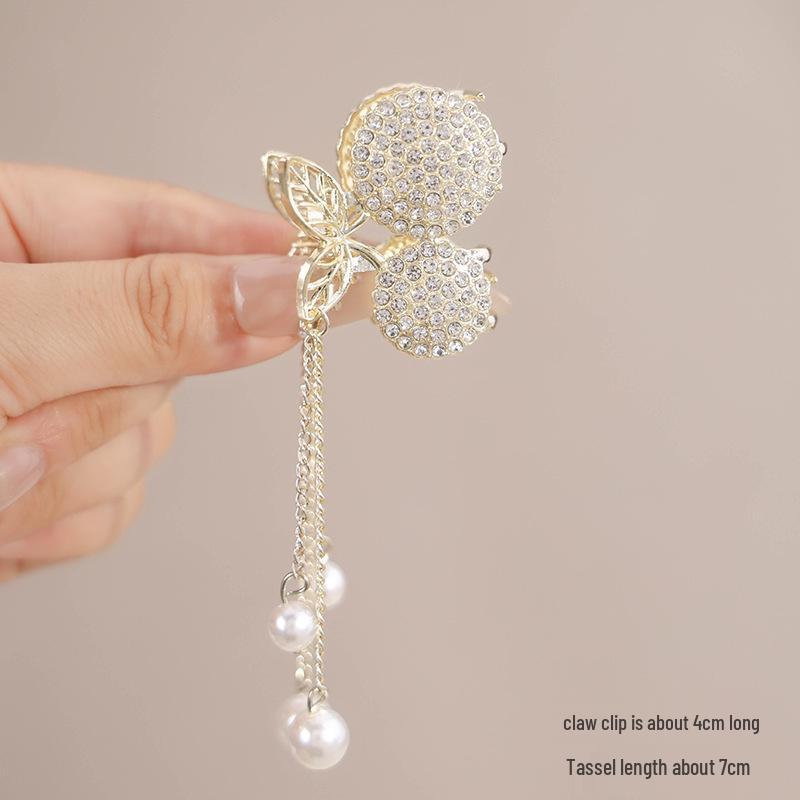 Elegant Metal Butterfly Hairpin with Tassel Pendant for Women, 2025 New Style