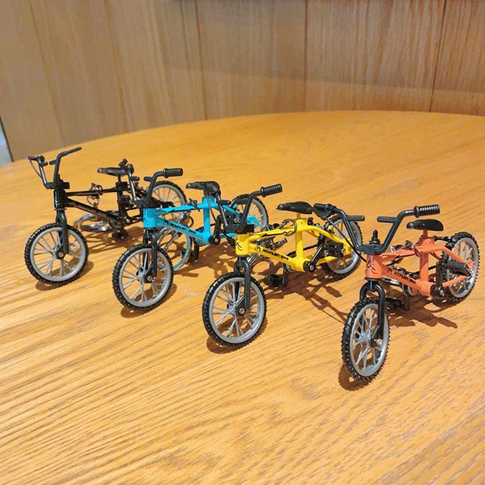 Цинк Цинковый сплав Велосипедный брелок Вращающееся колесо и руль Подвеска для велосипедной сумки Мини-велосипедный брелок Мужской