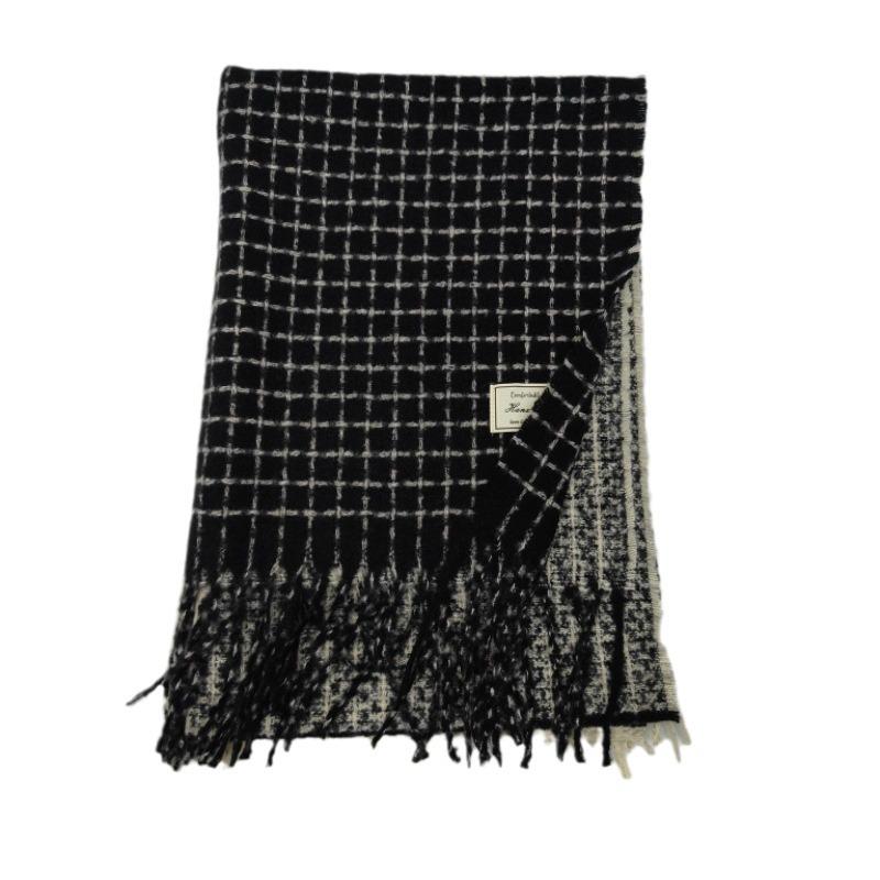 2023 Autumn and Winter All-match Couple Long Warm Double-sided Thickened Korean Version of The British Plaid Scarf