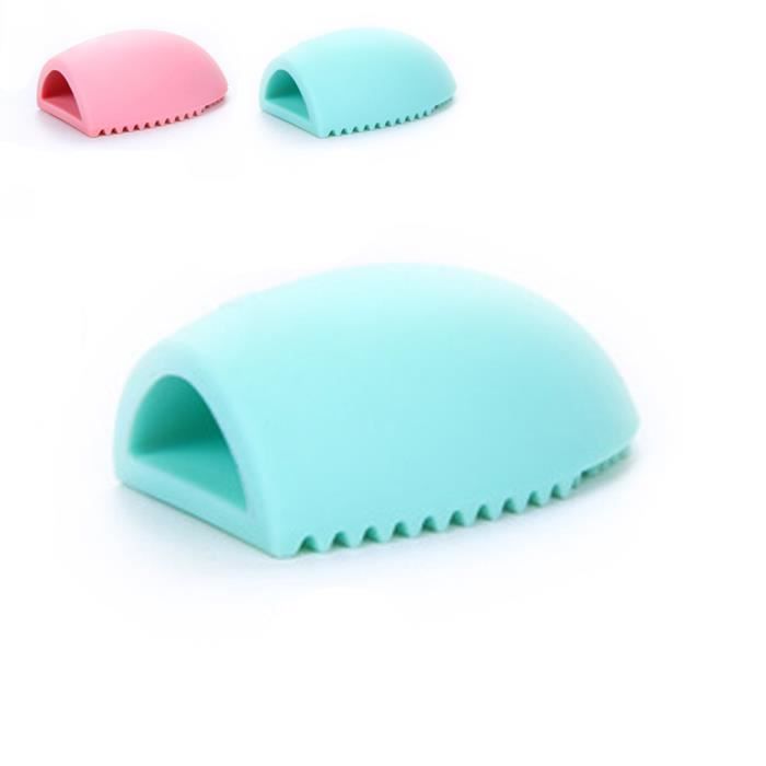 Makeup Cleaning To Wash Pink Silicone Brush