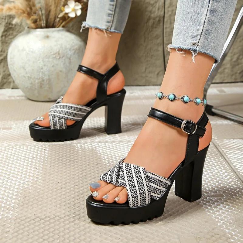 Fashion 2025 Summer Open Toe Women's Sandals Platform Mixed Colors Buckle Strap Chunky Heels Sandals Fashion Plus Size Dress Party Shoes