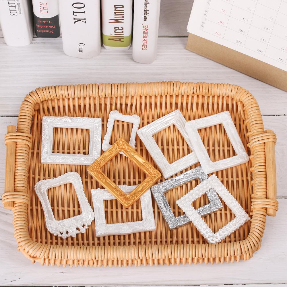 2Pcs 1/12 Mini Resin Photo Frame Dollhouse Miniature Accessories Simulation Furniture Model Toy for Children Doll House Decor