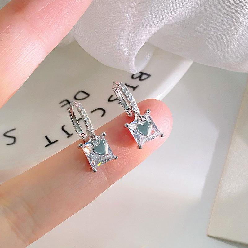 Light Luxury High-end Square Diamond Love Earbud Earrings Versatile Niche Design Earrings Earrings