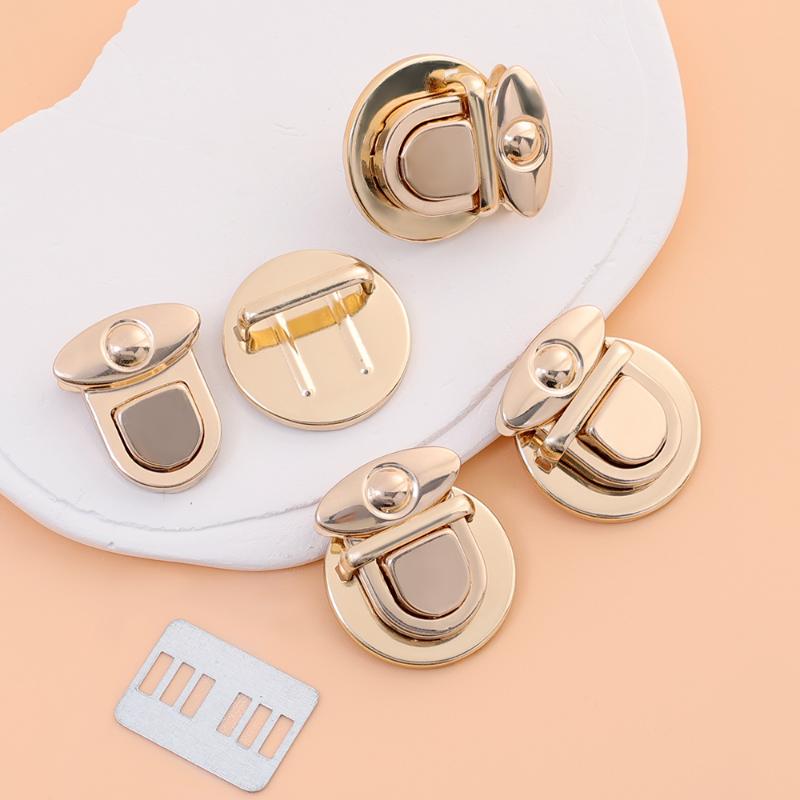 2pcs Women's Lock Clasp DIY Craft Hand Bags Clasp Catch Buckles Metal Snap Clasp Locks Wallet Fasteners Wallet Buckle Totes