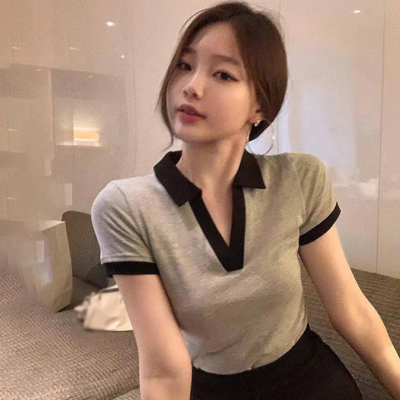Women's Slim Fit V-Neck Short Sleeves Women's Short Sleeves Comfortable Breathable Polyester S-XL Slim Short Sleeves Women's Casual Short Sleeves
