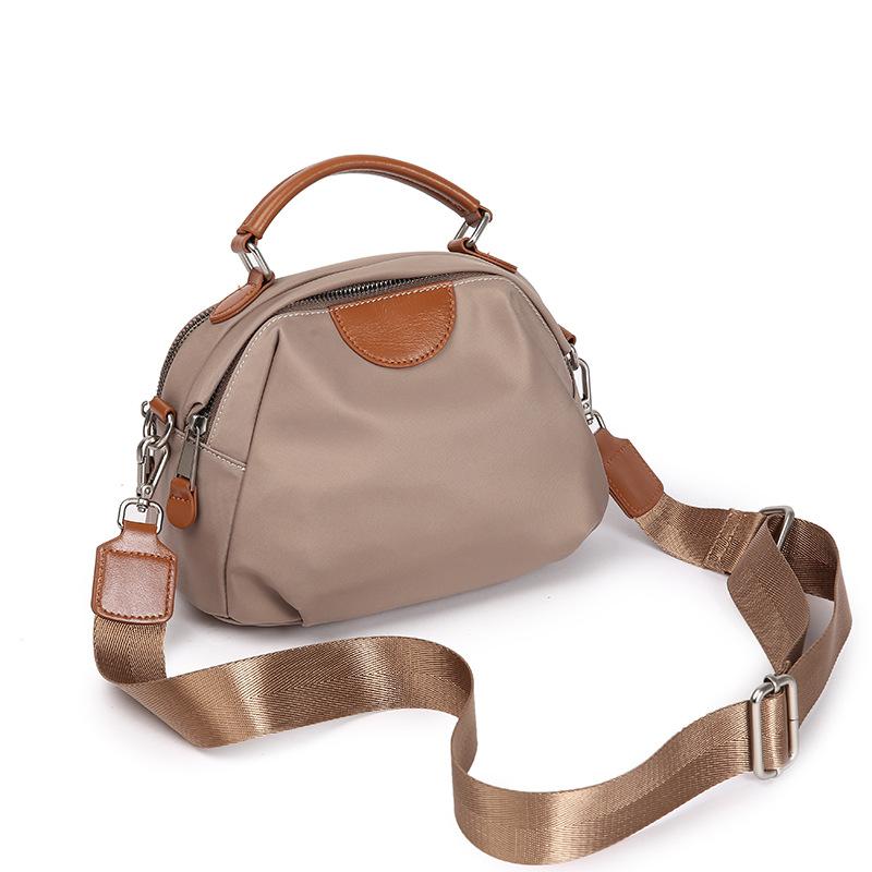 Bag Autumn and Winter Women's High-grade Niche Handbag Retro Fashion All Shoulder Crossbody Bag