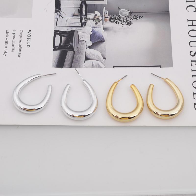 Gold Color U-shaped Smooth Metal Drop Earrings for Female Hollow Geometry Water Drop Oval Design Women's Dangle Earrings