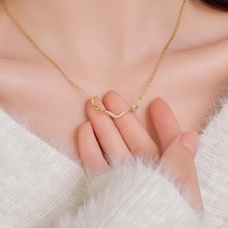 Banyan Tree S925 Silver Deer Antler Necklace with Diamond - Women's Fashion Clavicle Chain Holiday Gift