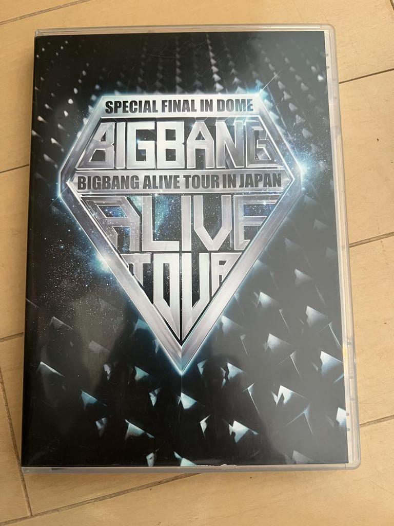 [USED] BIGBANG Best Album & Live Tour DVD 3-piece Set