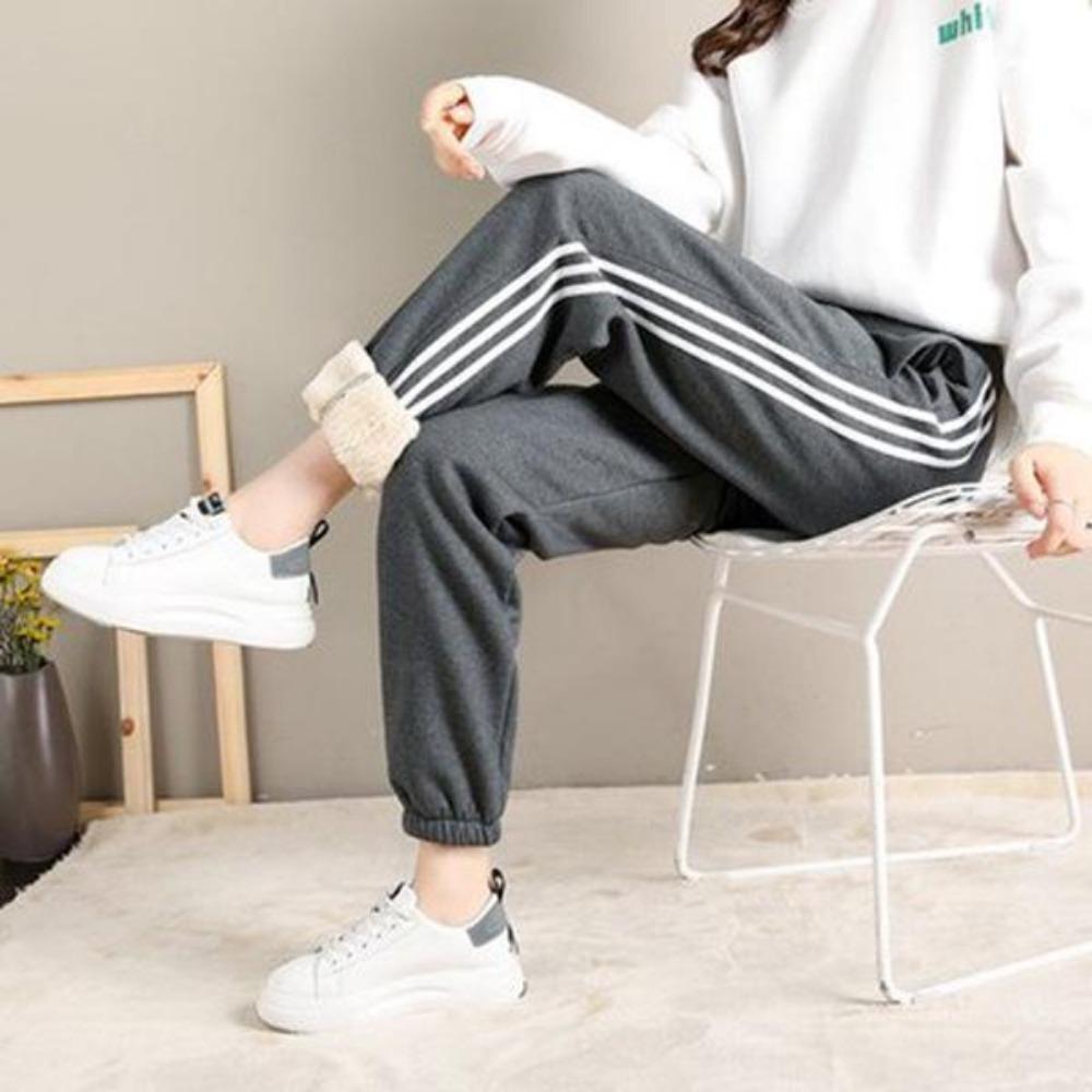 Winter Loose Casual Pants Lambskin Thick Warm Pants Sports Pants Female Students Wear Leggings