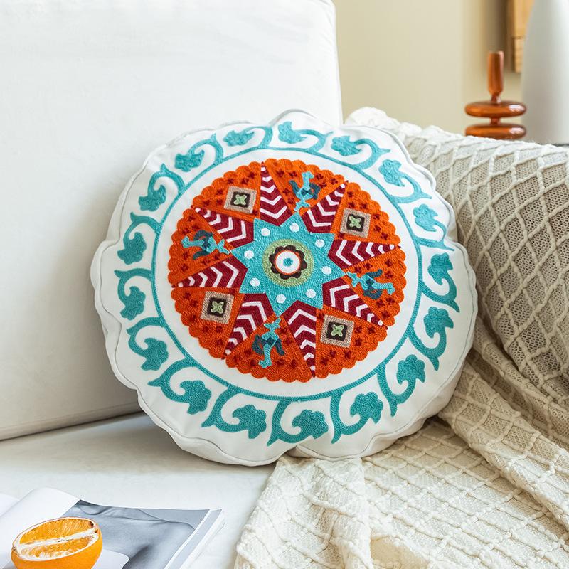 Moroccan Ethnic Style Hand-embroidered Round Pillowcase Living Room Sofa Cushion Ball Indian Decorative Pillow