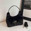 Fashion Faux Fur Women Crossbody Bags Autumn Winter Trendy Furry Shoulder Bag Lady Daily Commuter Handbags