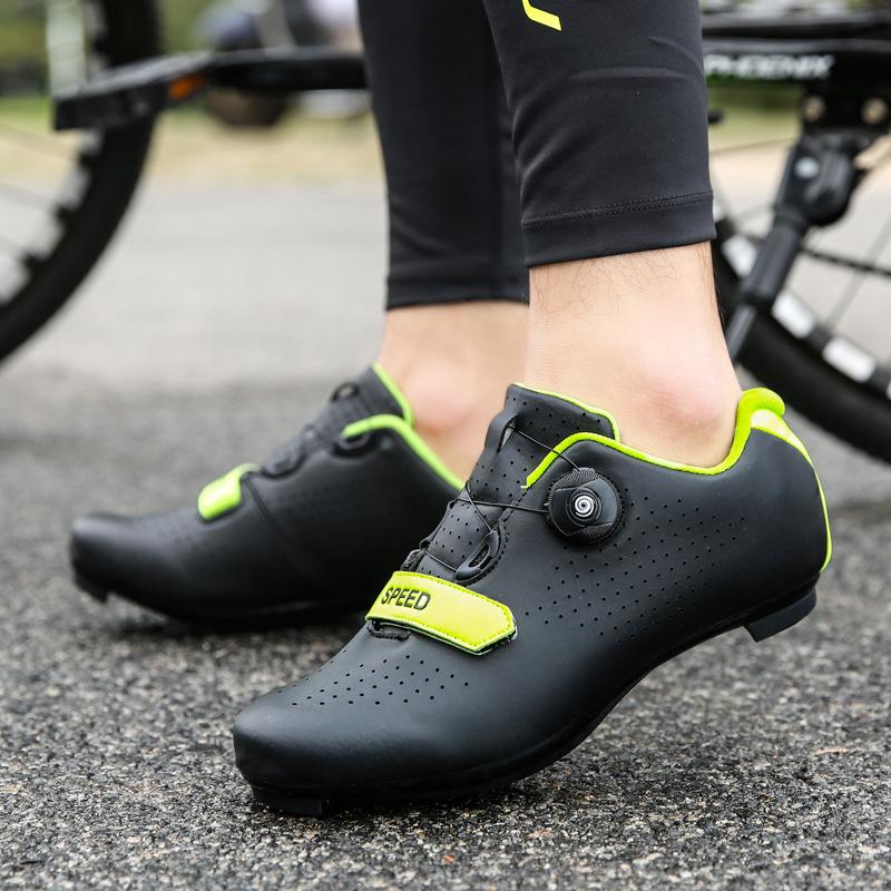 Manufacturer's New Road Bike Cycling Shoes Breathable Lock Shoes Outdoor Sports Equipment Comfortable and Quick Drying