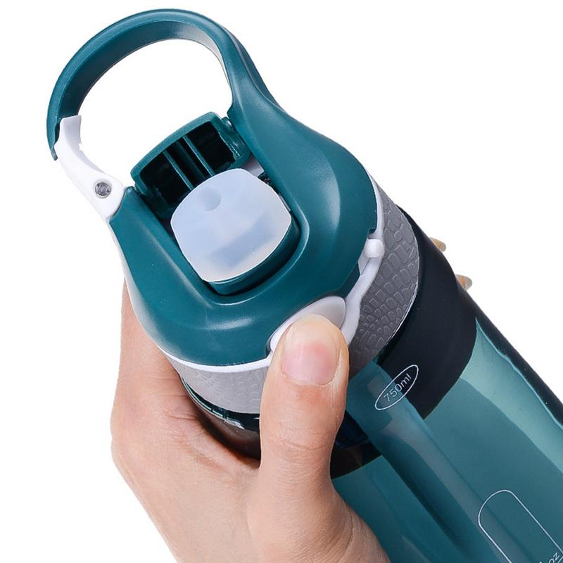 750ml Sports Water Bottle with Straw For Camping Hiking Outdoor Plastic Transparent BPA Free Bottle For Men Drinkware