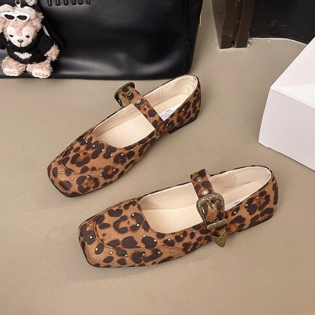 French Flat Bottom Square Head Shallow Mouth Single Shoes Women's 2025 New Summer and Autumn Ballet with Skirt Mary Jane Evening Shoes