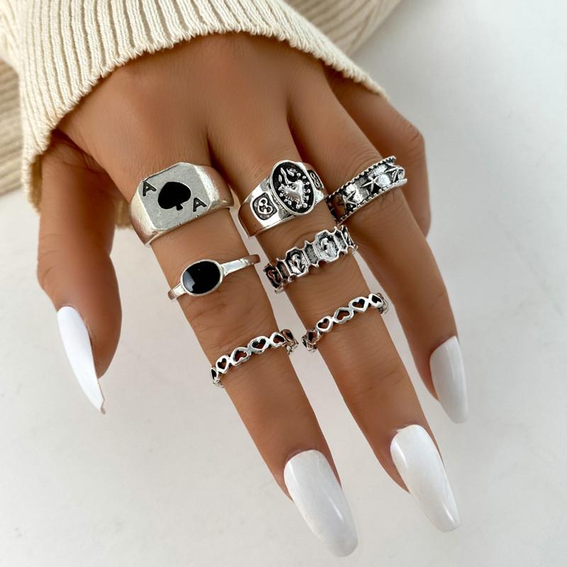 1Set Vintage Gothic Heart Rings Set For Women Men Punk Playing Card Spades Geometric Hollow Butterfly Ring Retro Finger Ring Jewelry