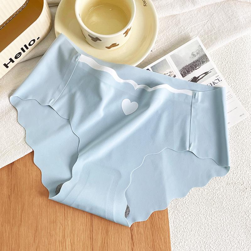 Seamless Mid-Waist Ice Silk Breathable Briefs for Women
