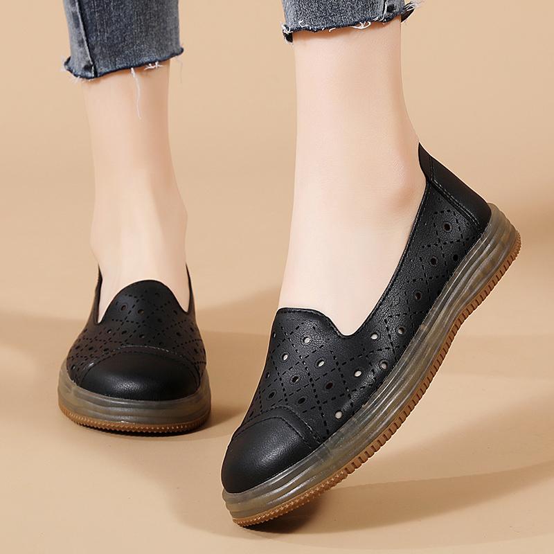 Spring Summer Leather Mesh Flat Casual Shoes Hollow Breathable Comfortable Fashion Single Shoes for Women Mom Loafers