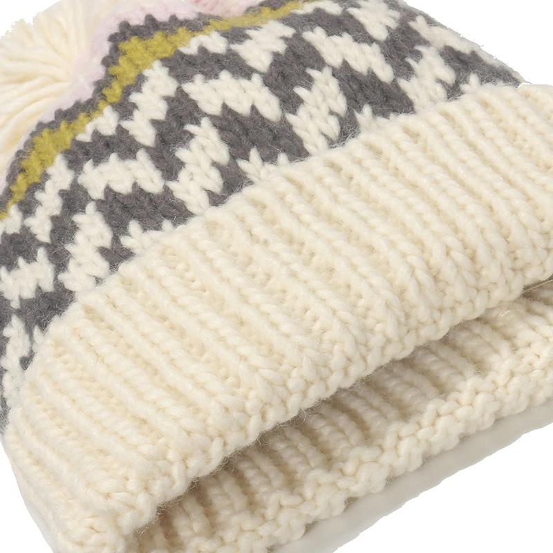 INS Trend Versatile Casual Knitted Hat Warm Acrylic Winter Hat Women's Geometric Wave Knitted Hat