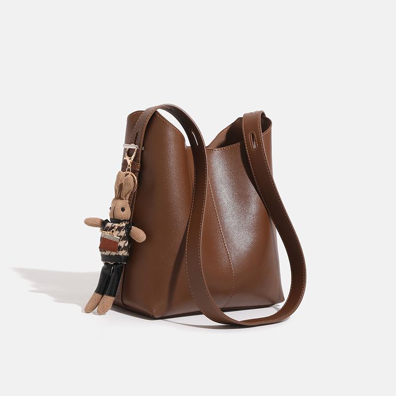 Niche Female Bag Crossbody Bag Bucket Bag Fashion All-in-one Large Capacity Single Shoulder Underarm Bag