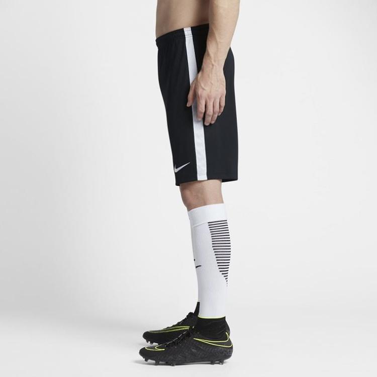 Nike Quick-Dry Breathable Training Soccer Shorts Men Bottoms Black 832900-010