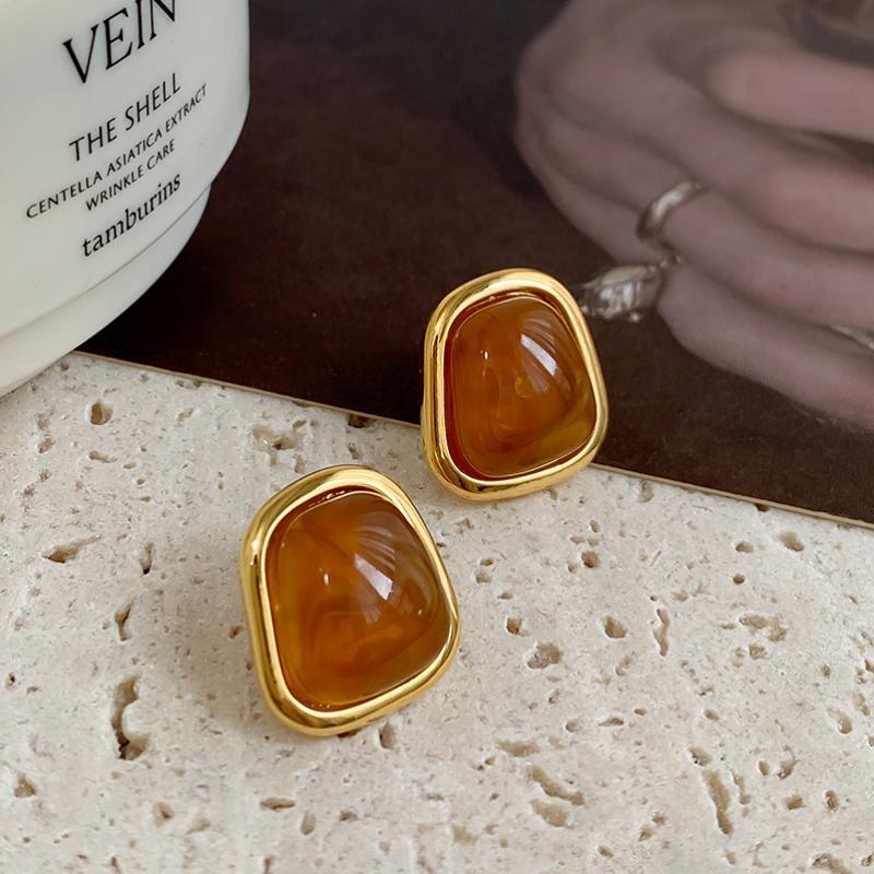 Vintage Coffee Color Square Resin Stud Earrings for Women Girls Fashion Metal Irregular Geometric Earrings Jewelry