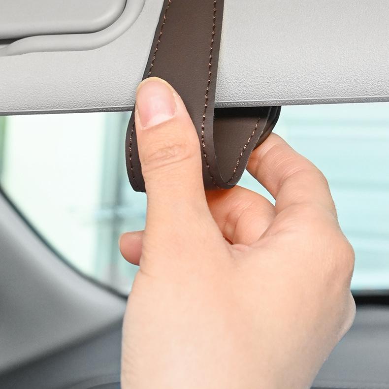 Car Glasses Clip Sun Visor Multifunctional Storage Ticket Business Card Holder Leather Glasses Case Clip Car Accessories