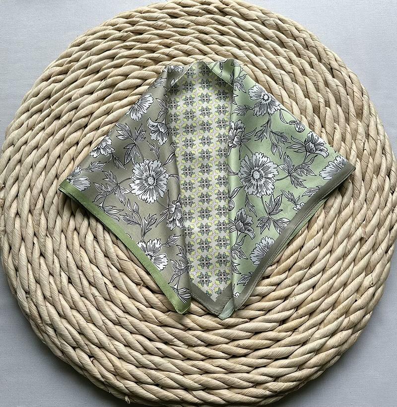 100% Silk Scarf Bandana Women Square Scarves Wrap Kerchief Green Mulberry Silk Bandana Fashion Luxury Headband Hijab Shawl