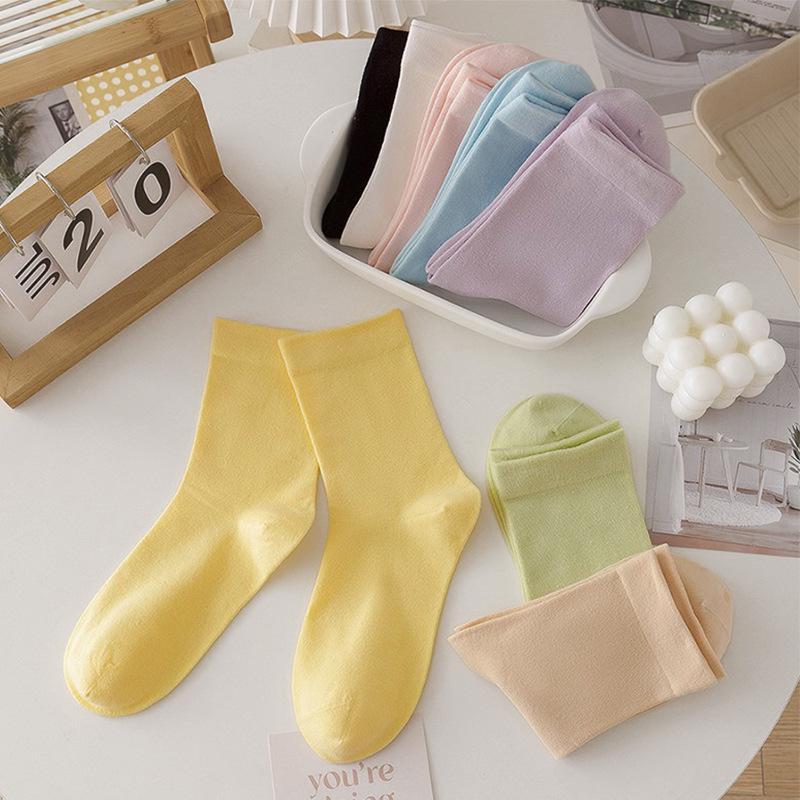 Women's Pure Cotton Macaron Socks - Soft, Mid-Calf, Loose-Fit for Maternity, Solid Colors, Perfect for Autumn and Spring.