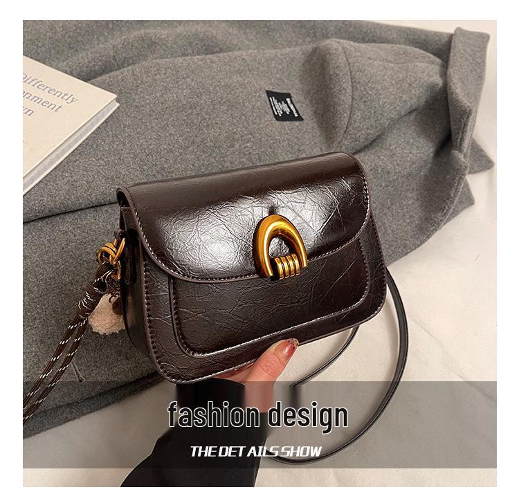 Oil Wax Leather Retro Shoulder Bag - Women's Small Square Bag for Spring 2025 Festival Fashion.