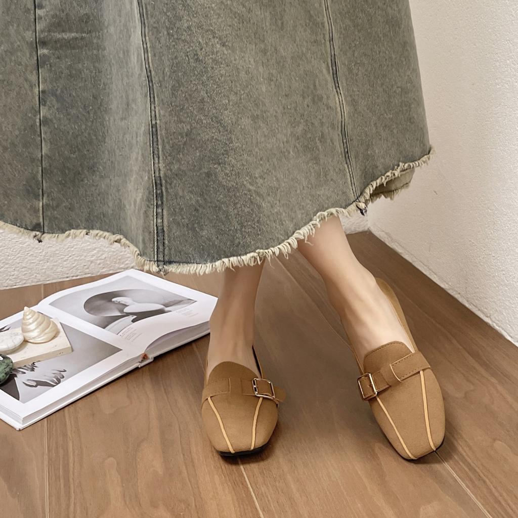 Fashion Women Flats Shoes Spring New Style Metal Buckle Loafers Soft Sole Shallow Mouth Sneakers Women Casual Comfortable Office Shoes