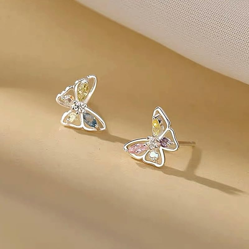 Zoomers Earrings Ladies Silver Earrings Butterfly Earrings First Piercing Second Piercing Compatible with Metal Allergies Cute Popularity Anniversary