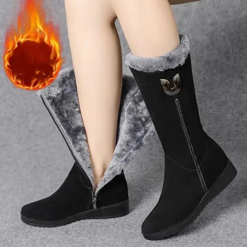 Women's 2025 New Winter Boots with Plush Midsole, Fashionable, Thick and Warm Snow Boots, Flat Bottomed,side Zipper Cotton Boots