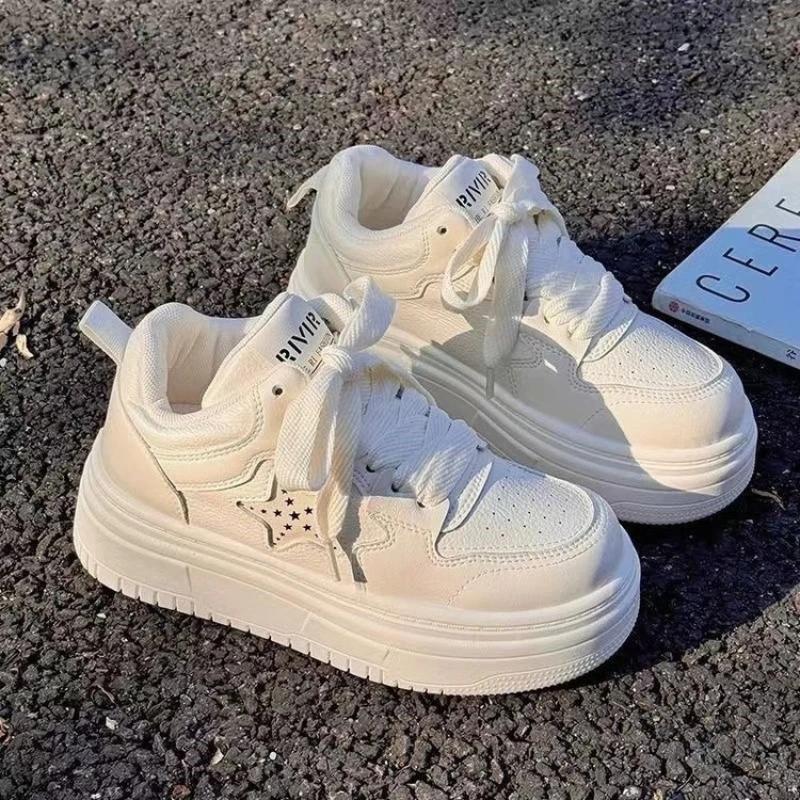 Women Breathable Retro Sneakers Casual Star White Shoes Thick Heel Heart Sneakers Casual Running Platform Y2K Lovely Bread Shoes