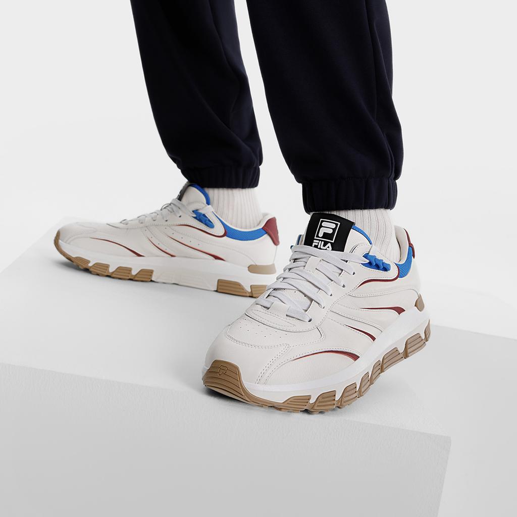 New FILA Pioneer Series Abrasion Resistant Low Top Running Shoes Men's White Red F12M443112FMB