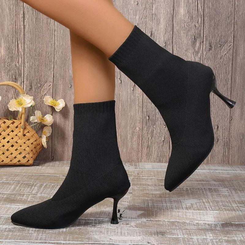 Winter Hot Selling High Quality Women's Boots Fashion Solid Color Pointed Toe Cloth Stiletto High Heel Women's Short Boots