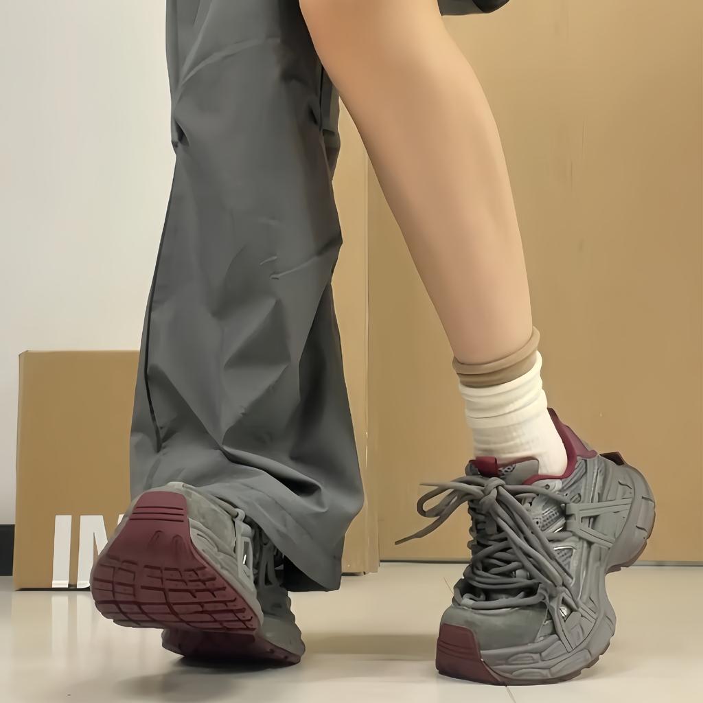 Sneakers British Style Autumn and Winter New Platform Dad Shoes Casual, Light and Comfortable Versatile Niche Women's Shoes