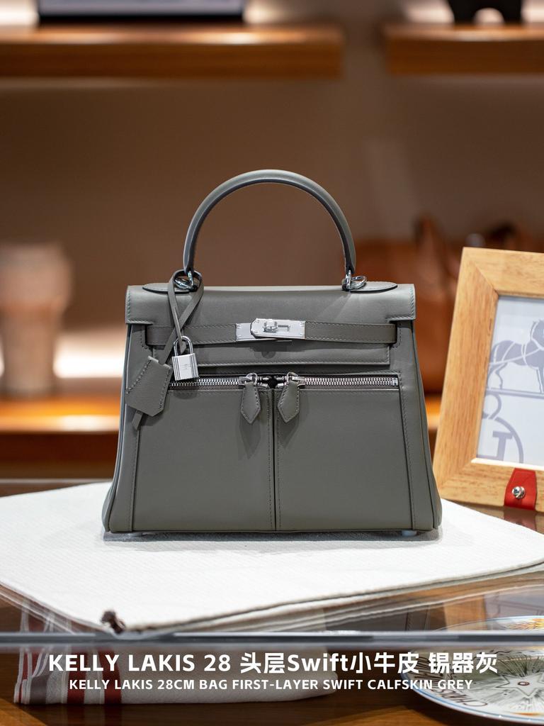 28-inch Top Layer Swift Lambskin Light Luxury Hundreds Of Styles Handheld Messenger Bag For Women