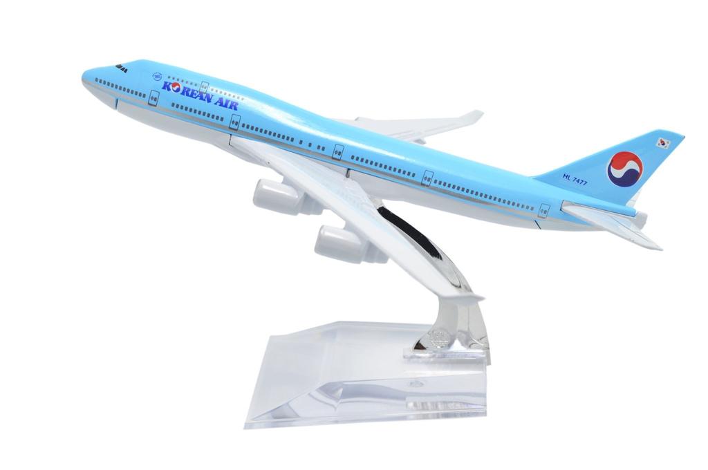 TANG DYNASTY 16cm Korean Air Boeing B747 Alloy Plane Model Toy 1/400
