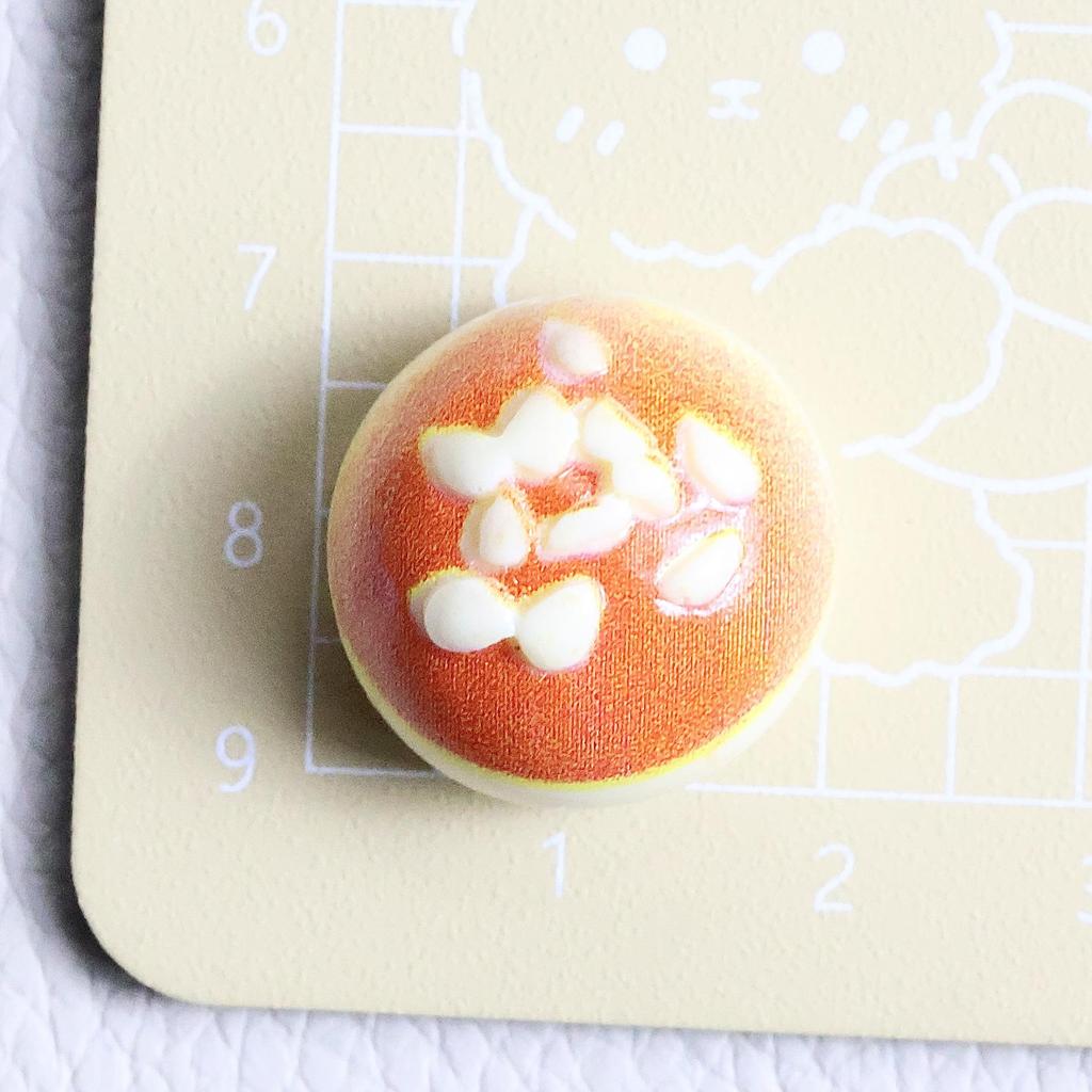 DIY Simulation Cake & Bread Miniature Play Set: Cream Glue, Keychain, Pendant & Hairpin Accessories