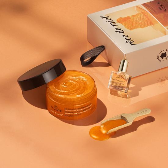 Luxe Revdmiel Body Scrub 175ml Promotion (+10ml Dry Oil, Wood Scoop Free)