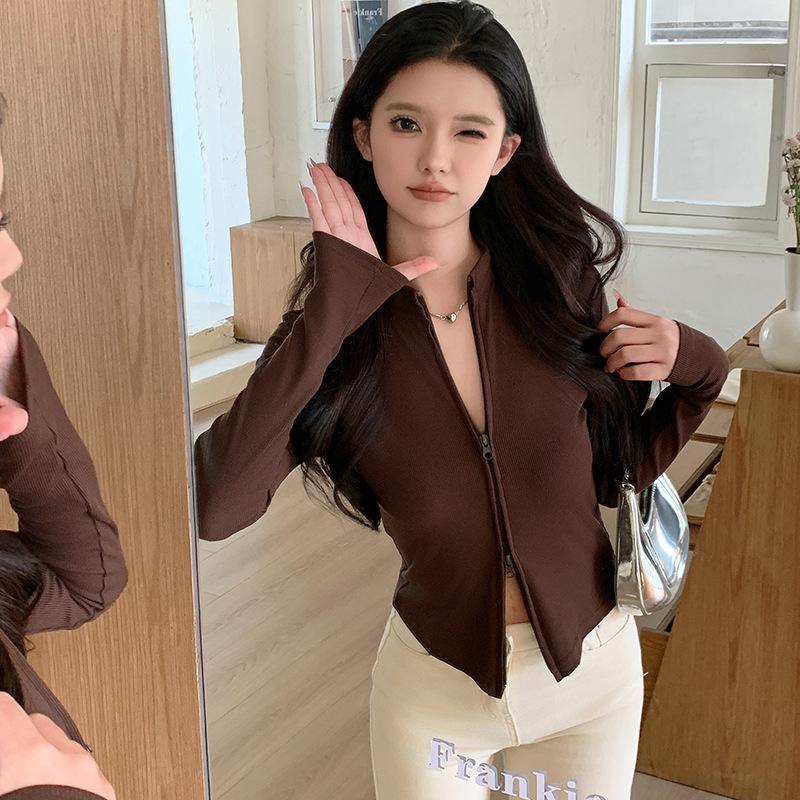 Women's Slimming Double Zipper Knitted Jacket with Stand Collar - Versatile Long Sleeve Cardigan for Spring and Autumn.