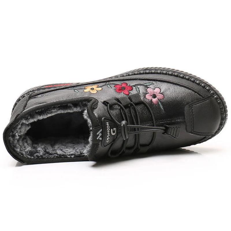 Mom Leather Fur Moccasins Women Sport Sneaker for Elderly Female Soft Warm Comfortable