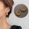 Fashion Metal Drop Earrings for Woman Vintage Hoop Earring Trend Classic Party Wedding Pendant Jewelry Gift